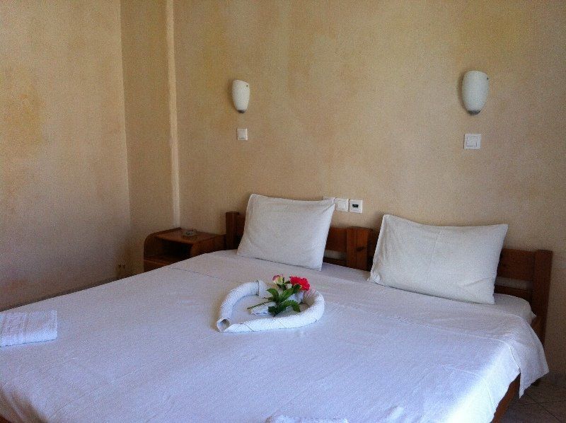 Olga Aparthotel Íosz Kültér fotó